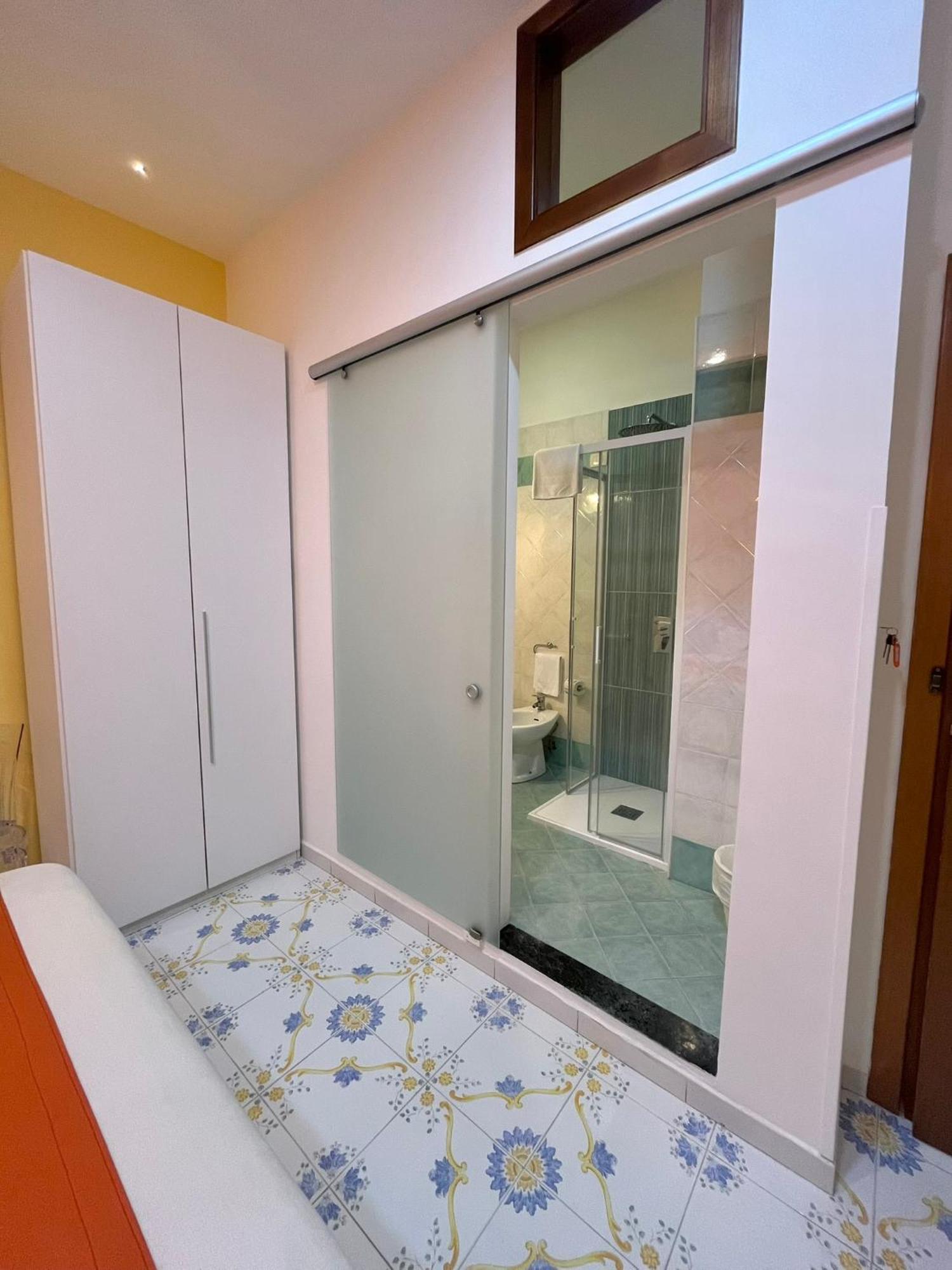 Sorrento Street View Hotel Ngoại thất bức ảnh